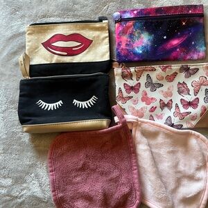 Ipsy bags reusable makeup wipes